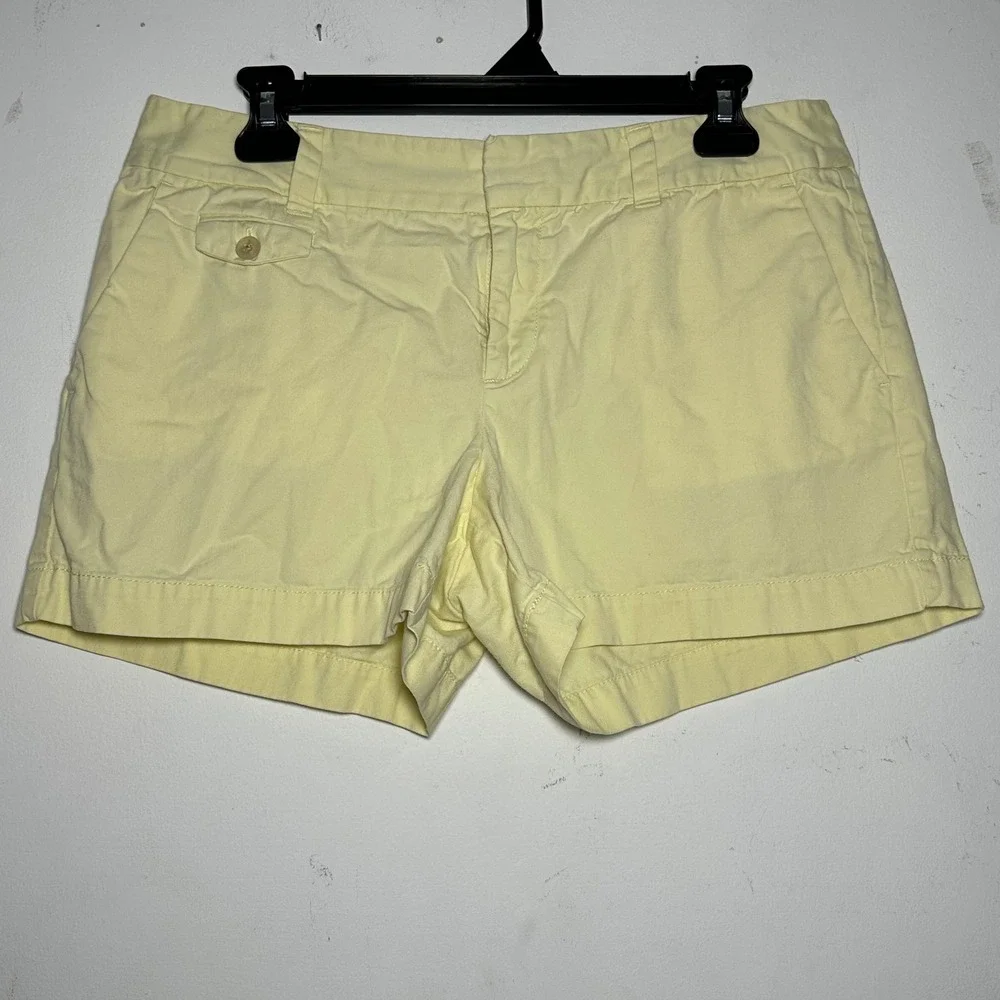 Ann Taylor LOFT Women's Yellow Cotton Shorts Size 6 Casual‎ Everyday Wear
